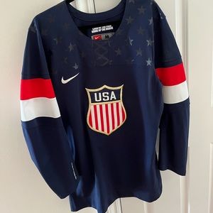 USA Hockey Jersey Medium